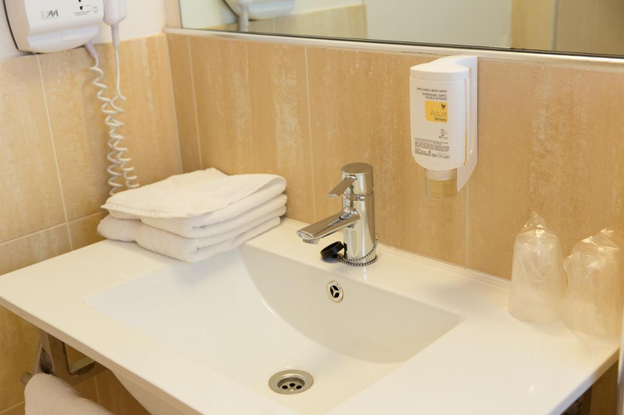 Hotel Le Clocher De Rodez Centre Gare Tolosa